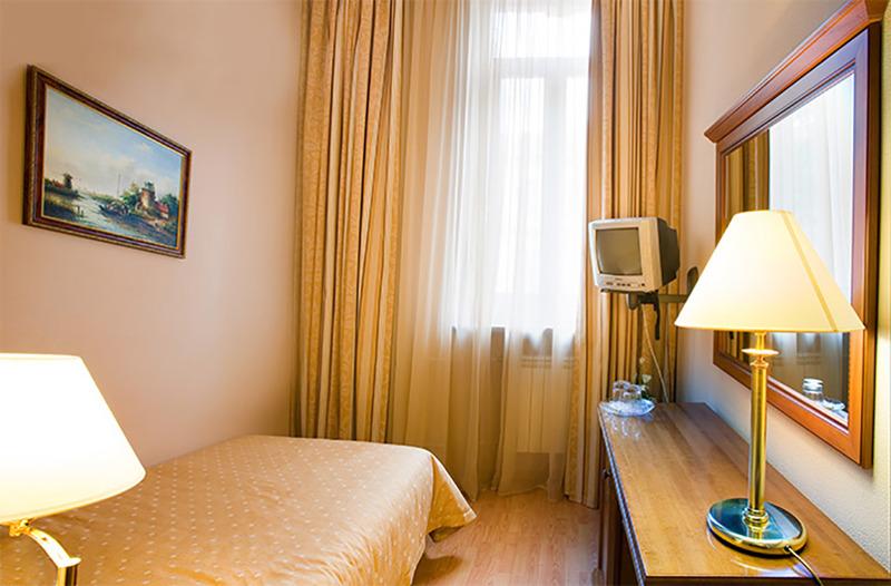 Domus Hotel-1 Kiev Luaran gambar